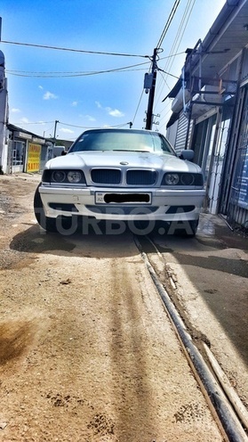 BMW 728 1997, 293,580 km - 0.3 l - Bakı