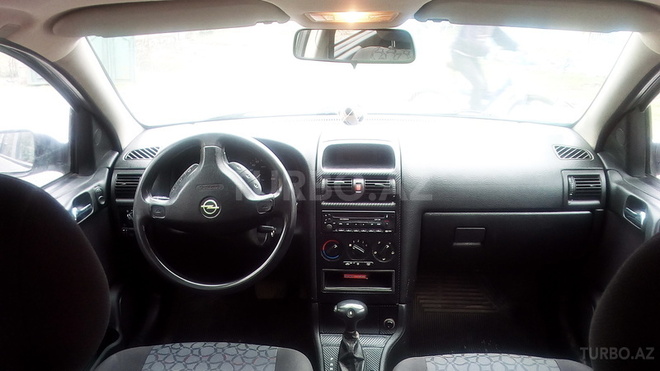 Opel Astra 2000, 285,000 km - 1.6 л - Qəbələ