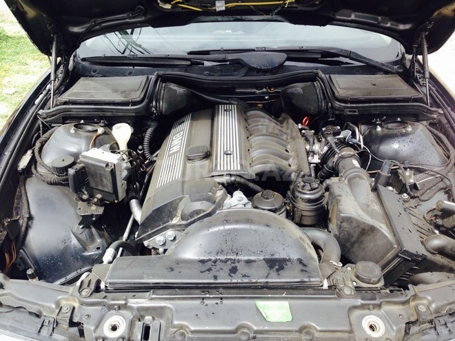 BMW 520 1997, 351,724 km - 2.0 л - Bakı