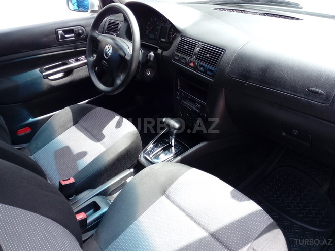 Volkswagen Golf 2001, 193,800 km - 1.6 l - Sumqayıt