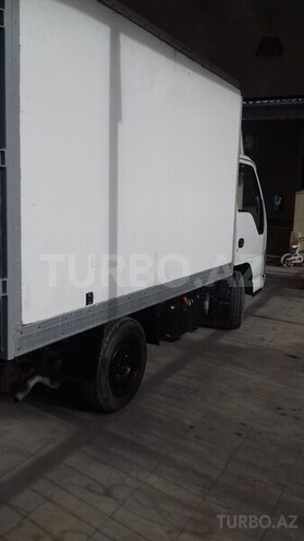 Isuzu NHR 55 E 2008, 227,000 km - 2.8 л - Bakı