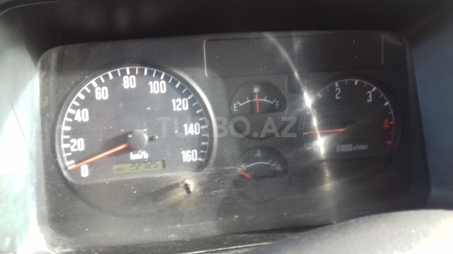 Isuzu NHR 55 E 2008, 227,000 km - 2.8 л - Bakı