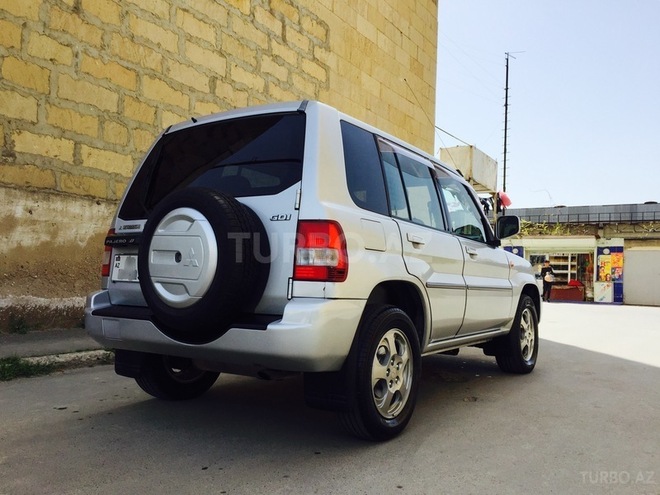 Mitsubishi Pajero io 2002, 102,100 km - 2.0 l - Bakı
