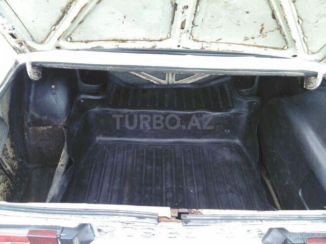 LADA (VAZ) 2106 1984, 444,490 km - 1.3 l - Ucar