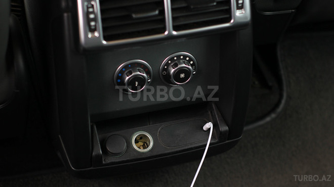 Land Rover Range Rover 2007, 137,500 km - 4.4 l - Bakı