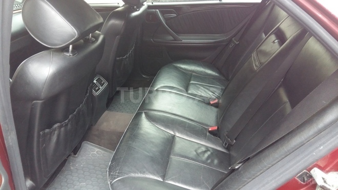 Mercedes E 240 1999, 225,500 km - 2.4 l - Bakı