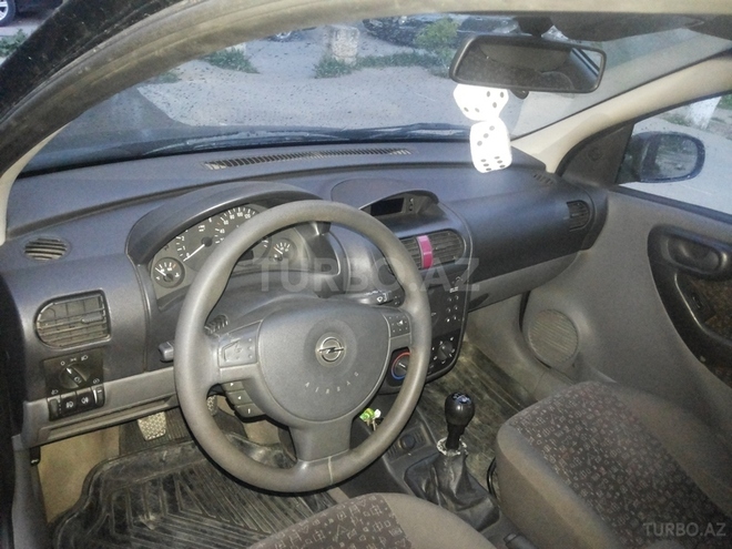 Opel Corsa 2001, 27,800 km - 1.7 l - Bakı