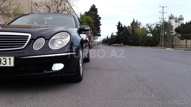 Mercedes E 320 2002, 88,444 km - 3.2 l - Bakı