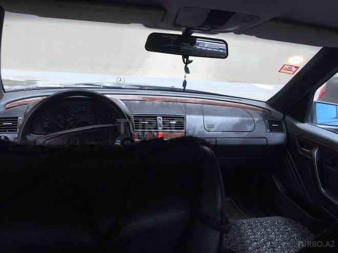 Mercedes C 220 1994, 400,000 km - 2.2 l - Bakı