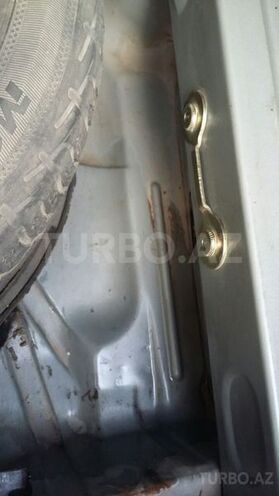 Mercedes E 200 1995, 278,000 km - 2.0 l - Tovuz
