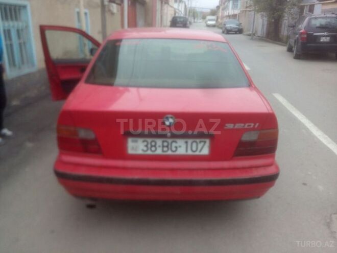 BMW 320 1993, 310,000 km - 2.0 л - Qusar