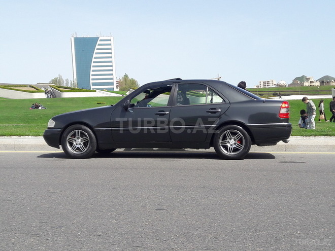 Mercedes C 180 1994, 263,458 km - 1.8 l - Bakı
