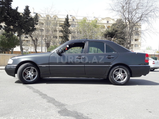 Mercedes C 180 1994, 263,458 km - 1.8 l - Bakı