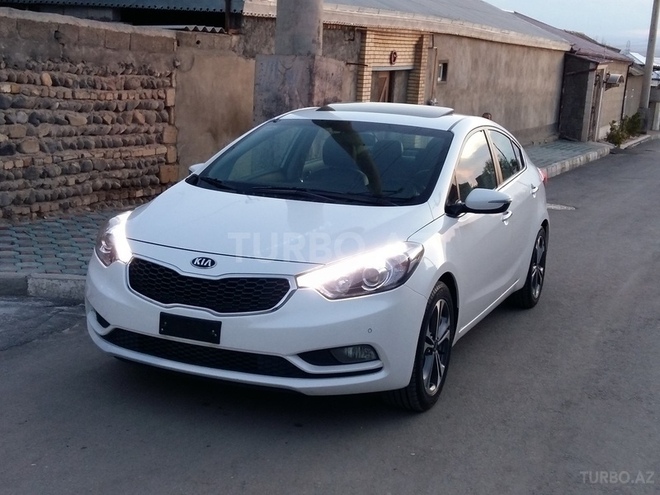 Kia Cerato 2013, 110,221 km - 1.6 l - Naxçıvan