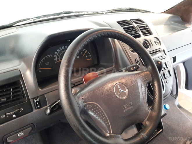 Mercedes Vito 2001, 180,000 km - 2.2 л - Bakı