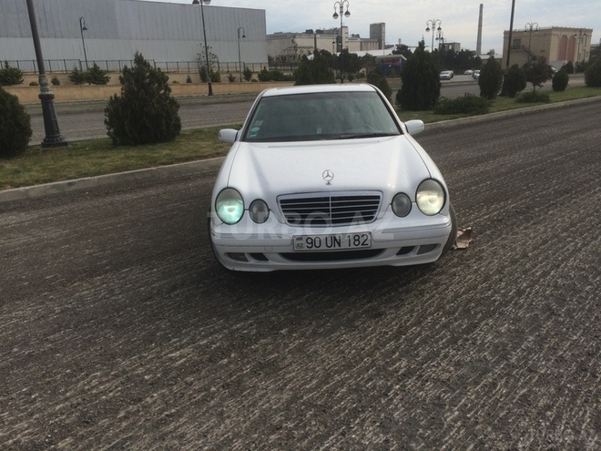 Mercedes E 200 2000, 220,000 km - 2.0 л - Bakı