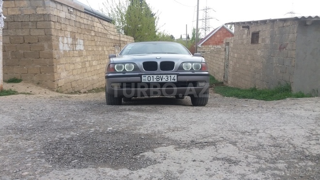 BMW 528 1996, 128,460 km - 2.8 l - Xırdalan