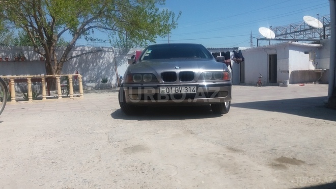 BMW 528 1996, 128,460 km - 2.8 l - Xırdalan