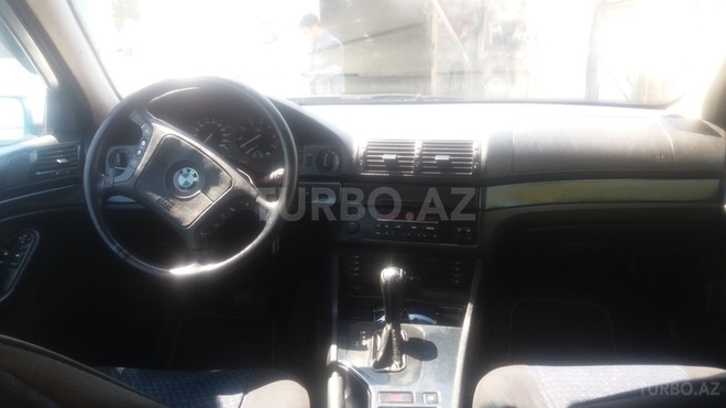 BMW 528 1996, 128,460 km - 2.8 l - Xırdalan