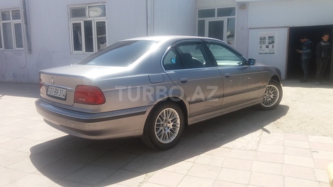 BMW 528 1996, 128,460 km - 2.8 l - Xırdalan
