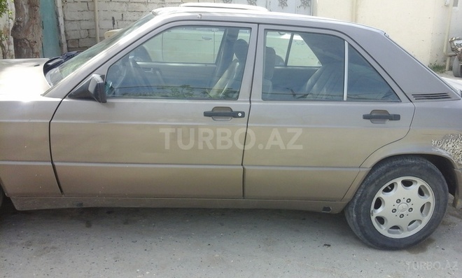 Mercedes 190 1990, 450,000 km - 2.0 l - Bakı