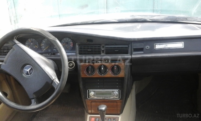 Mercedes 190 1990, 450,000 km - 2.0 l - Bakı