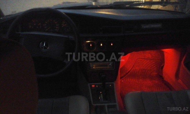 Mercedes 190 1990, 450,000 km - 2.0 l - Bakı