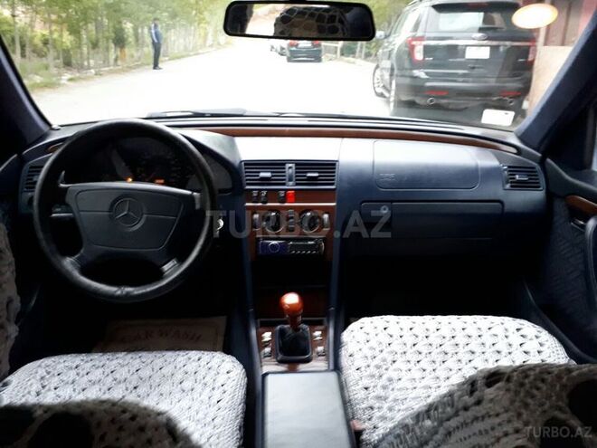 Mercedes C 180 1994, 328,788 km - 1.8 l - Bakı