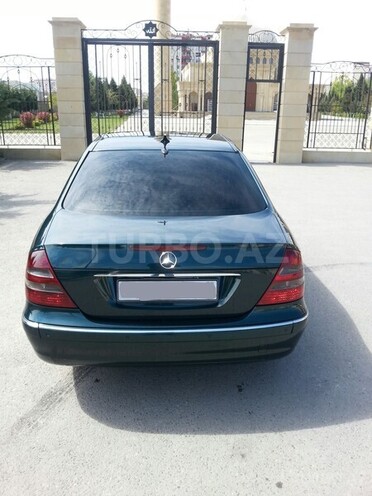 Mercedes E 220 2002, 323,000 km - 2.2 l - Sumqayıt