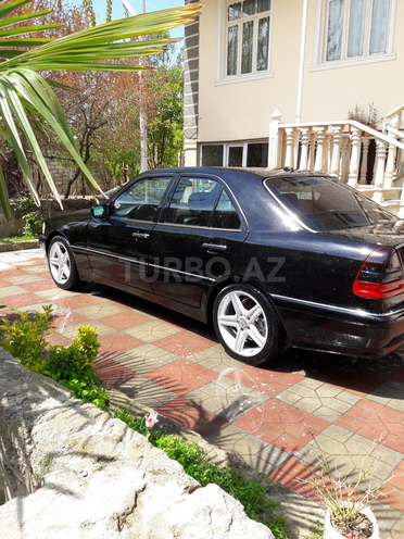 Mercedes C 230 2000, 193,000 km - 2.3 l - Bakı