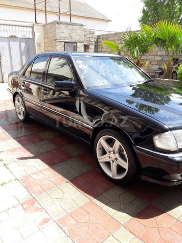 Mercedes C 230 2000, 193,000 km - 2.3 l - Bakı
