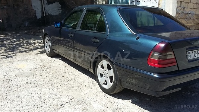 Mercedes C 220 1994, 388,000 km - 2.2 l - Bakı