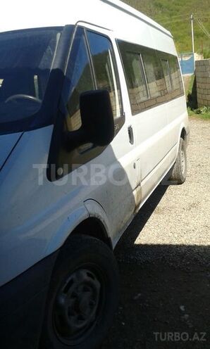 Ford Transit 2006, 228,130 km - 2.4 l - Quba