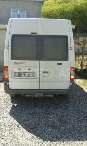 Ford Transit 2006, 228,130 km - 2.4 l - Quba