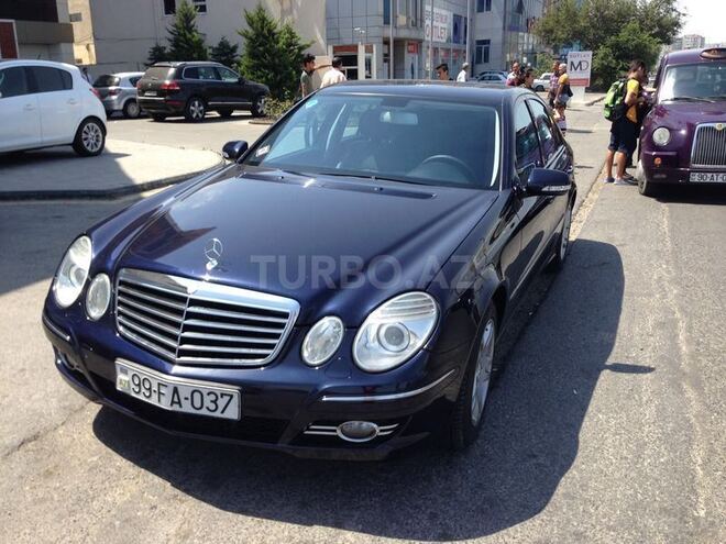 Mercedes E 230 2006, 272,000 km - 2.2 l - Bakı