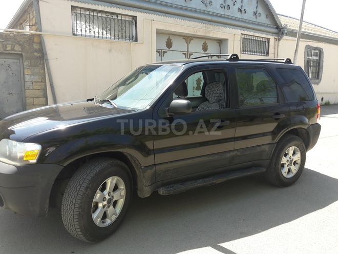 Ford Escape 2005, 200,000 km - 3.0 л - Bakı
