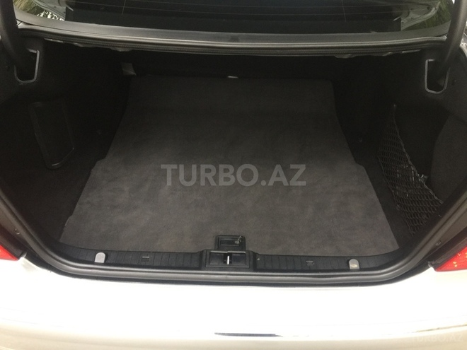 Mercedes E 350 2005, 270,000 km - 3.5 l - Bakı
