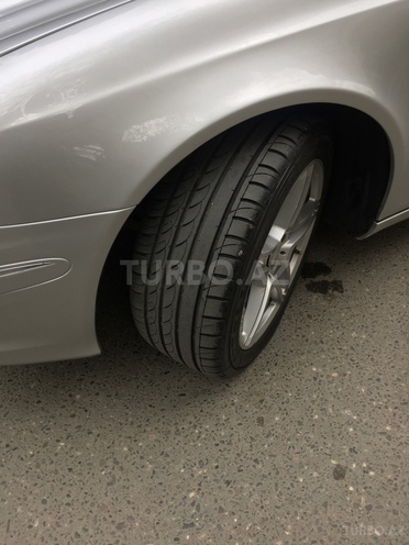 Mercedes E 350 2005, 270,000 km - 3.5 l - Bakı
