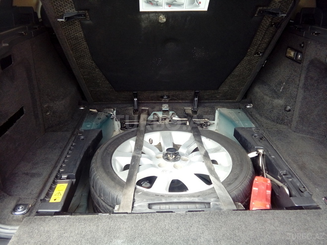 Land Rover Range Rover 2006, 215,000 km - 4.4 l - Bakı