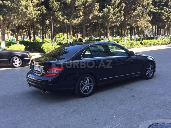 Mercedes C 300 2009, 144,000 km - 3.0 л - Sumqayıt