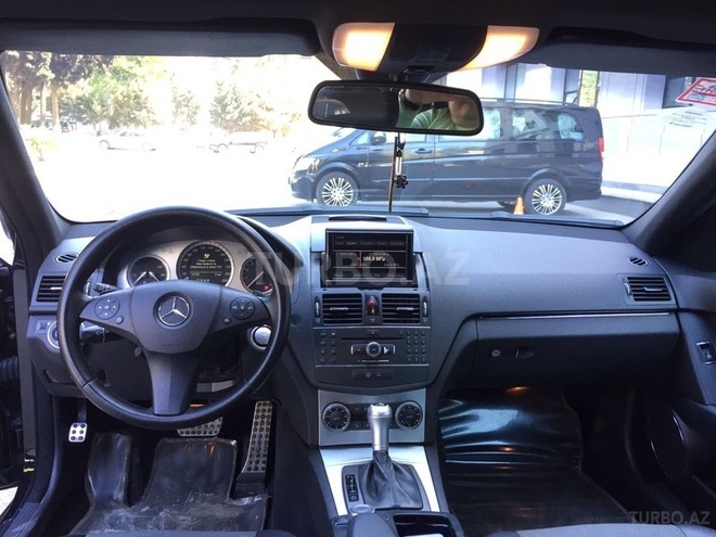 Mercedes C 300 2009, 144,000 km - 3.0 л - Sumqayıt