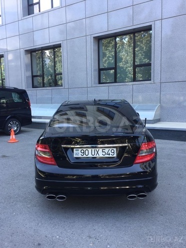 Mercedes C 300 2009, 144,000 km - 3.0 л - Sumqayıt