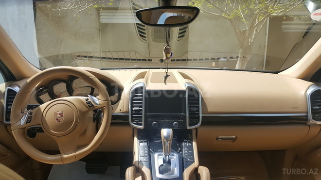 Porsche Cayenne 2013, 97,000 km - 3.6 l - Bakı