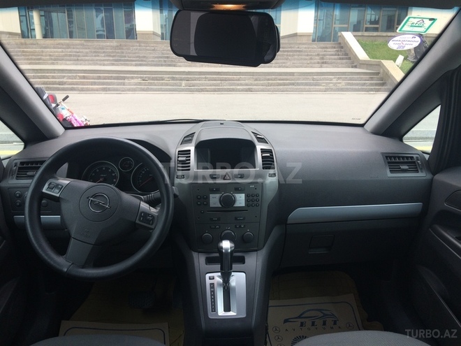 Opel Zafira 2007, 199,999 km - 2.2 л - Bakı
