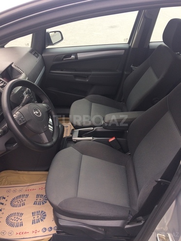 Opel Zafira 2007, 199,999 km - 2.2 л - Bakı