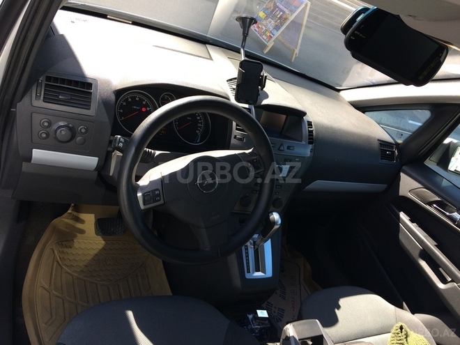 Opel Zafira 2007, 199,999 km - 2.2 л - Bakı