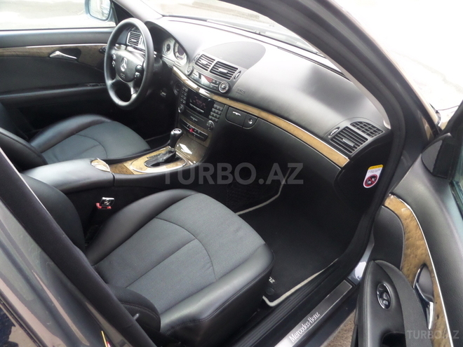 Mercedes E 220 2006, 222,000 km - 2.2 л - Bakı