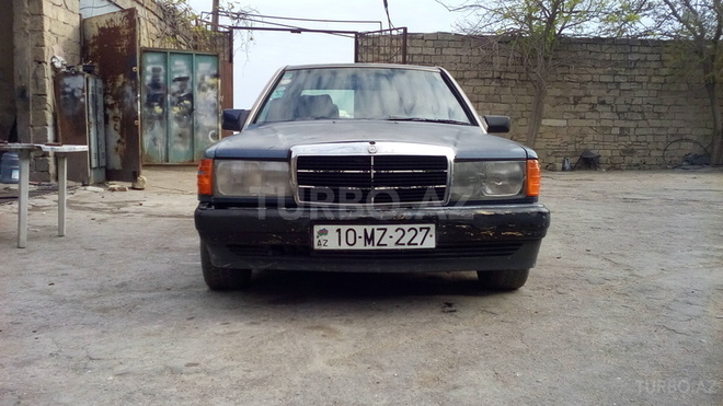 Mercedes 190 1990, 289,000 km - 1.8 л - Bakı