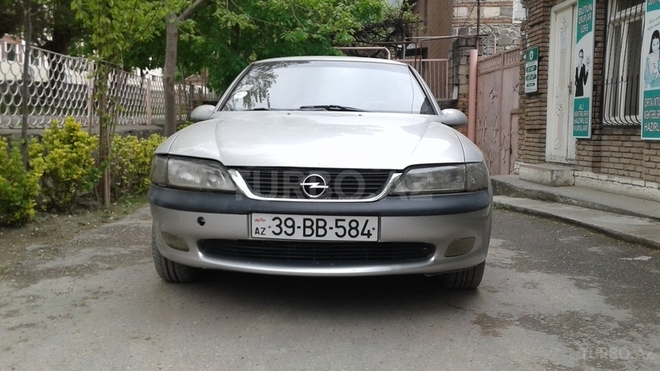 Opel Vectra 1998, 29,000 km - 1.6 l - Şəki