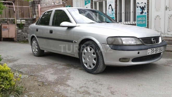 Opel Vectra 1998, 29,000 km - 1.6 l - Şəki